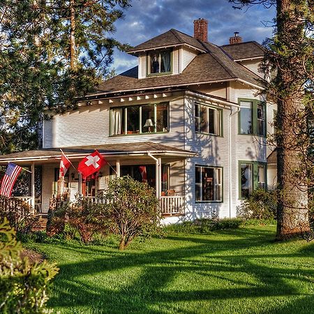 Miller Tree Inn Forks Exteriér fotografie